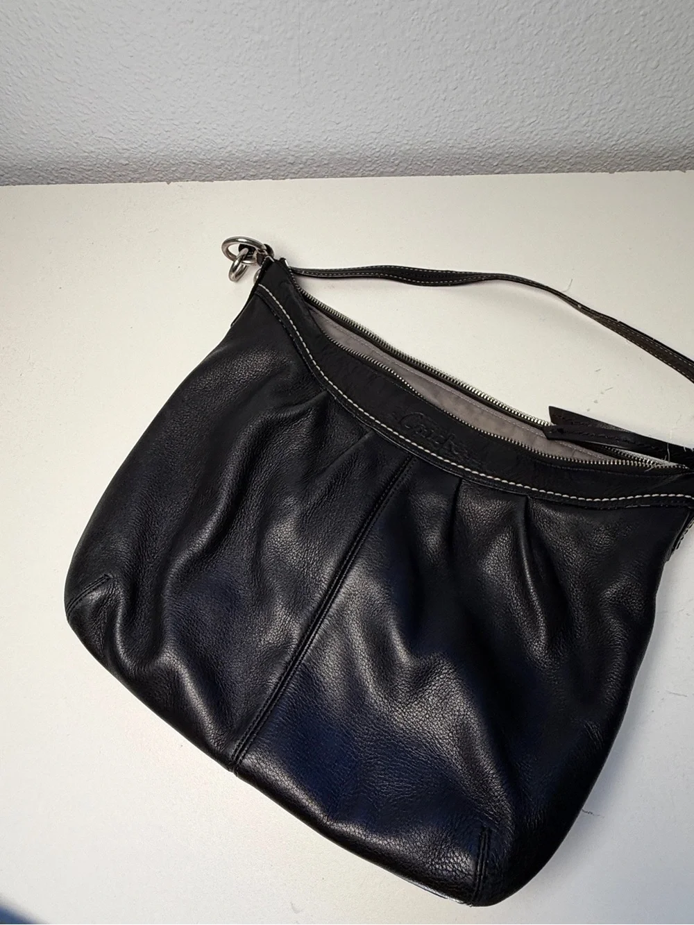Coach Black Leather Hobo Shoulder Bag Slouchy Zip Top Purse Classic